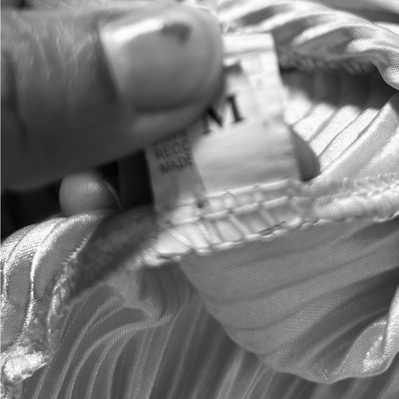 Beautiful two pieces. - Picture 8 of 11